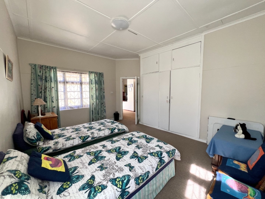 4 Bedroom Property for Sale in Sunridge Park Eastern Cape